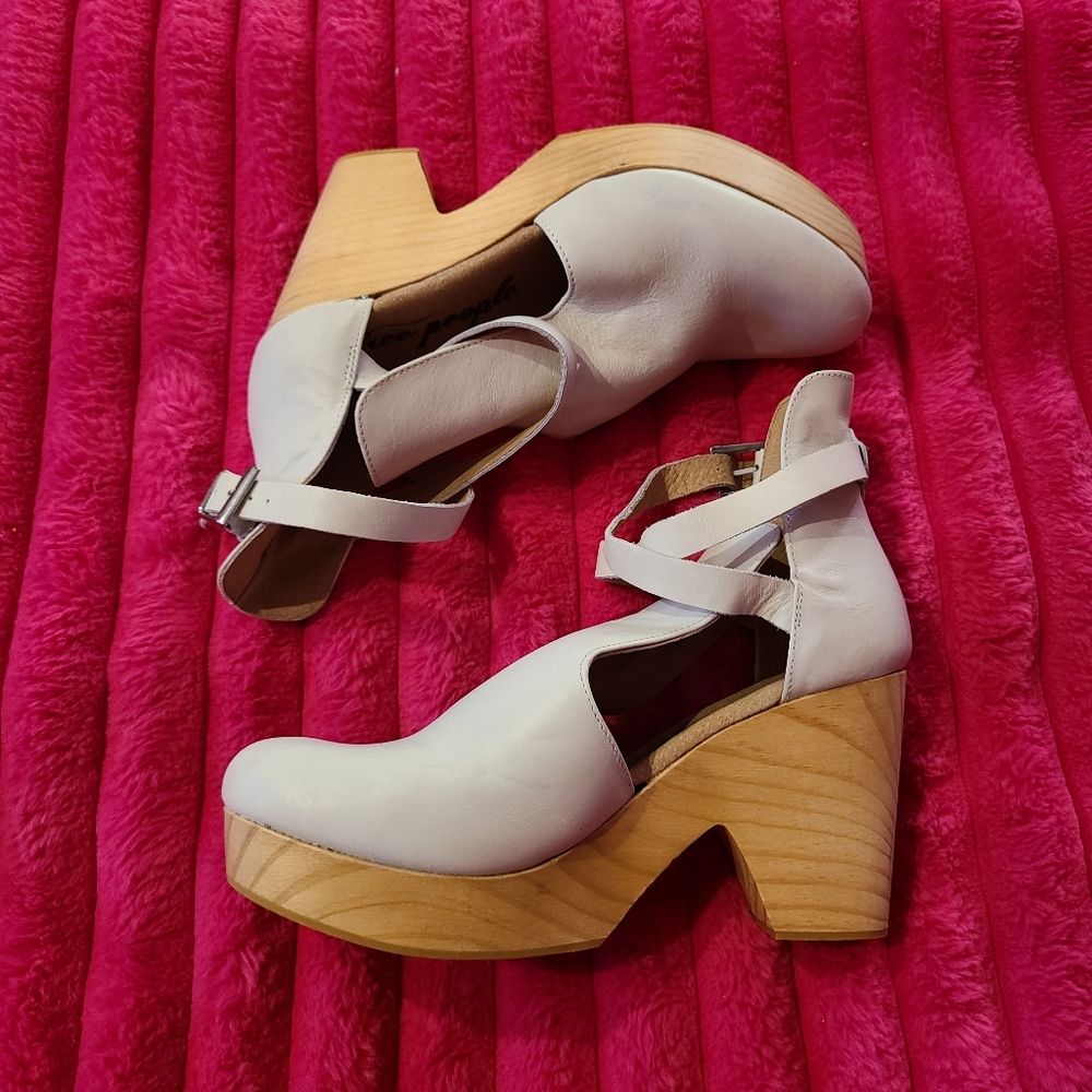 Free People Cedar Clogs